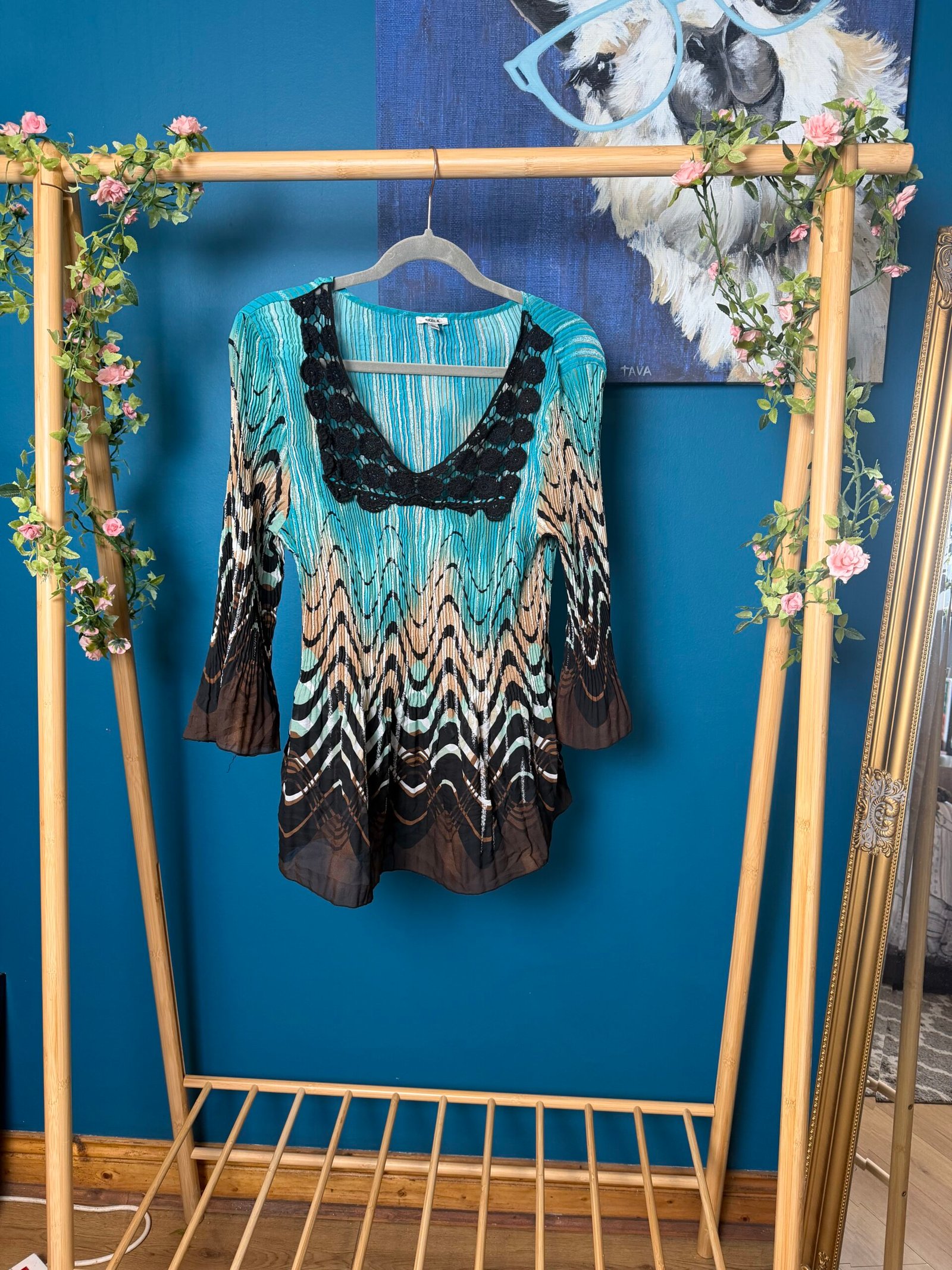 Vintage Boho Bell-Sleeve Top