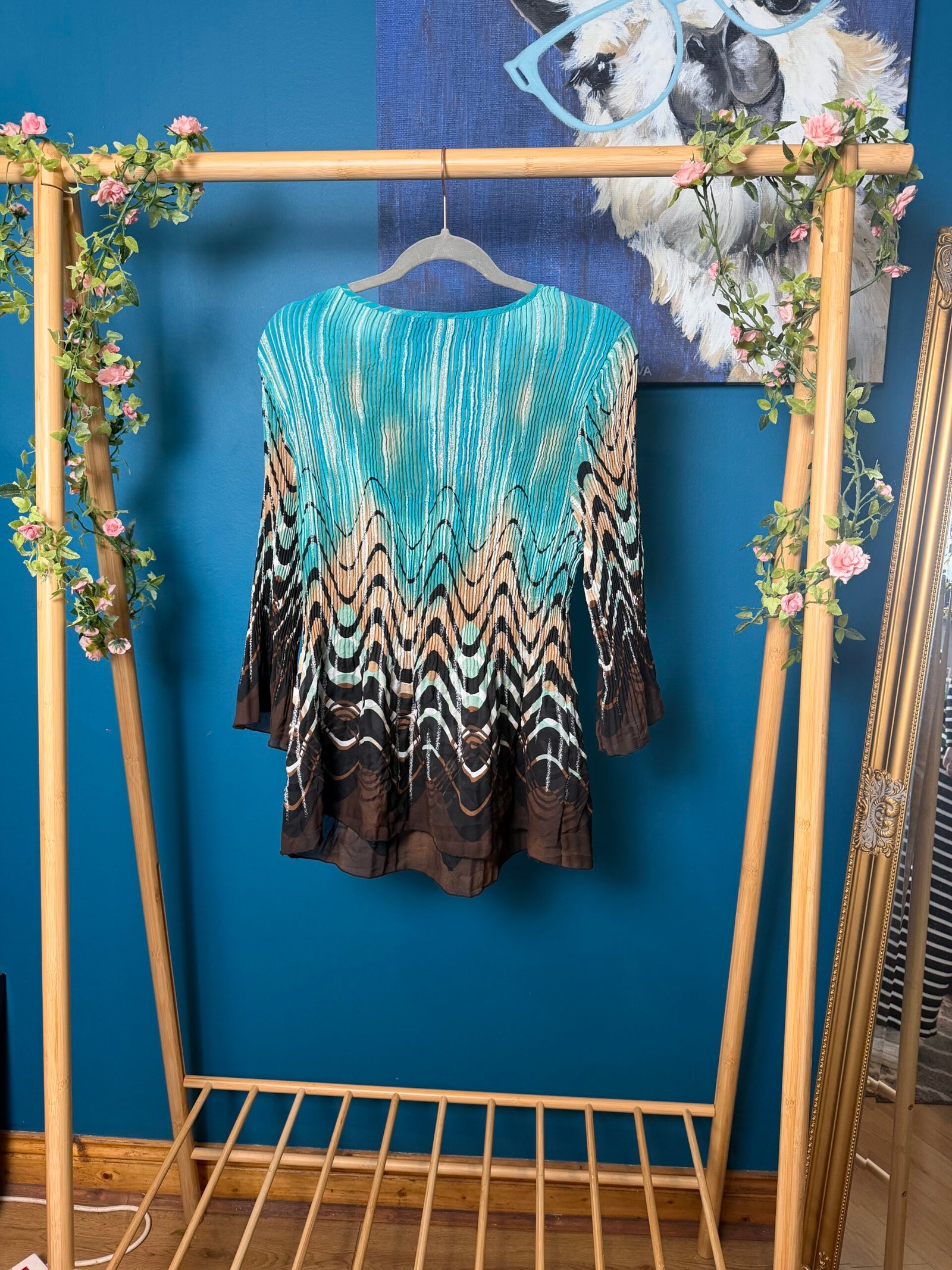 Vintage Boho Bell-Sleeve Top - Image 2
